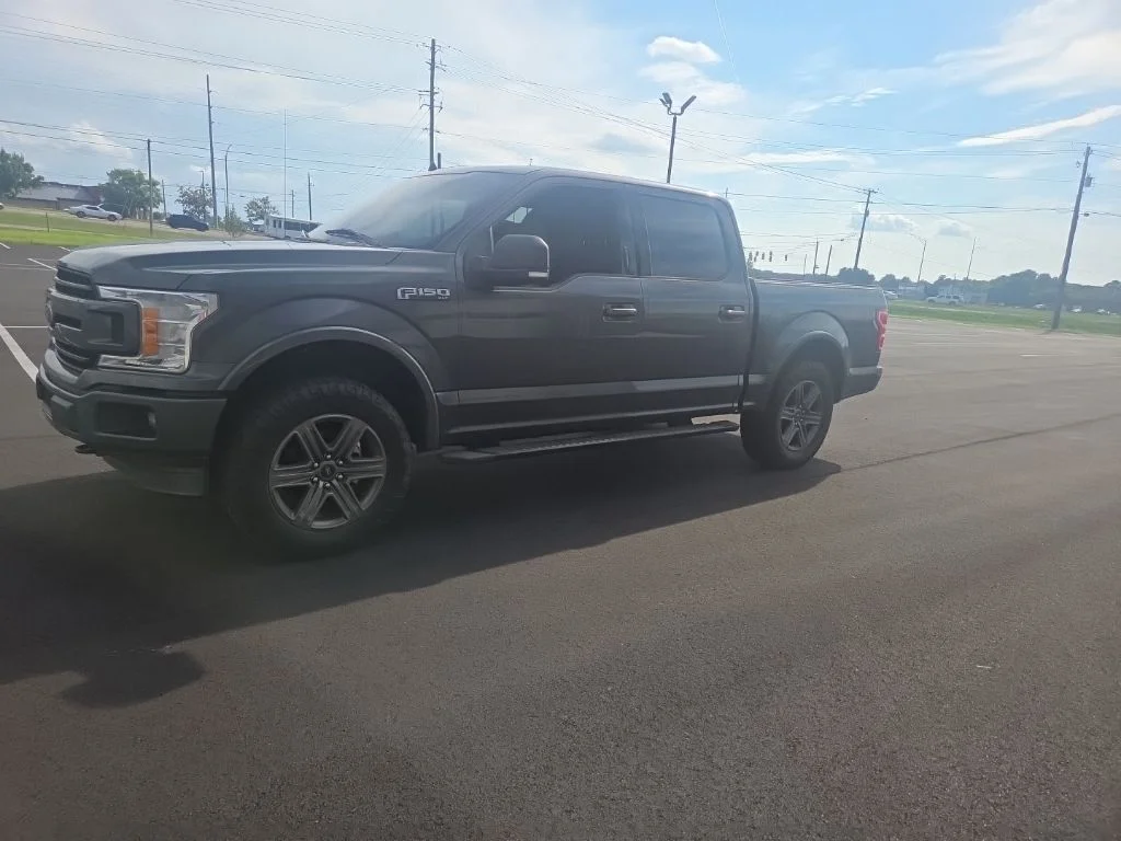 Used 2020 Gray Ford XLT image 5