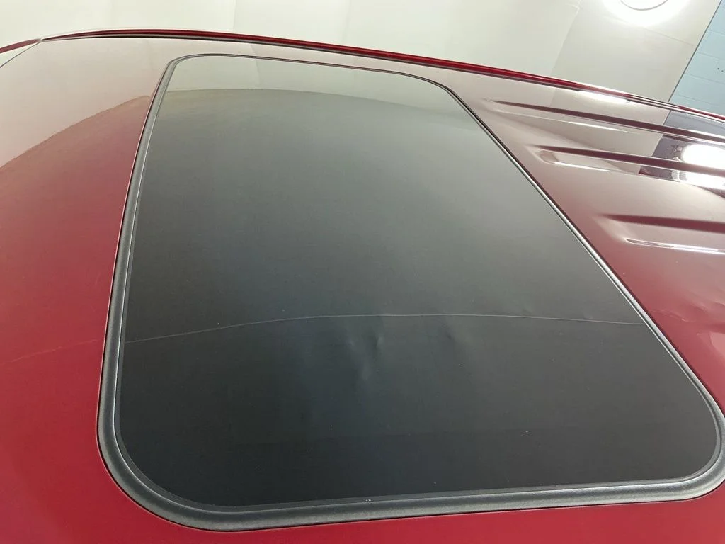 Used 2025 Red GMC AT4 image 14