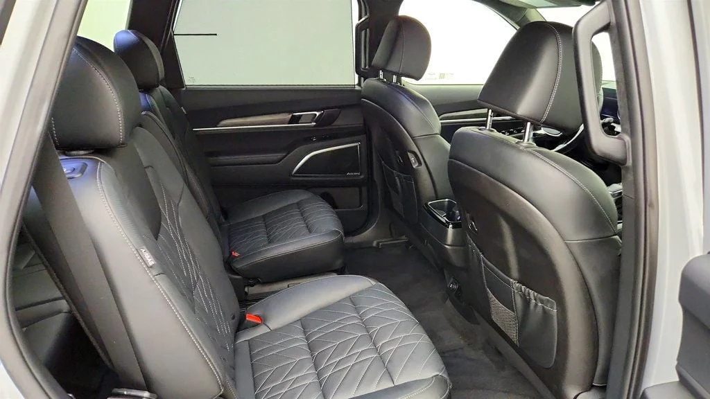 Used 2025 Gravity Gray Kia SX-Prestige X-Pro AWD image 24
