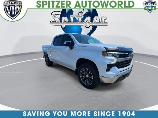 Used 2024 White Chevrolet LT image 2