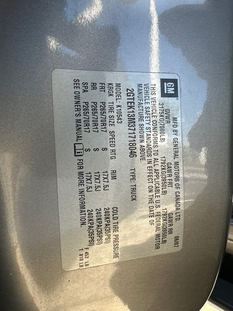 Used 2007 Gray GMC SLE2 image 4