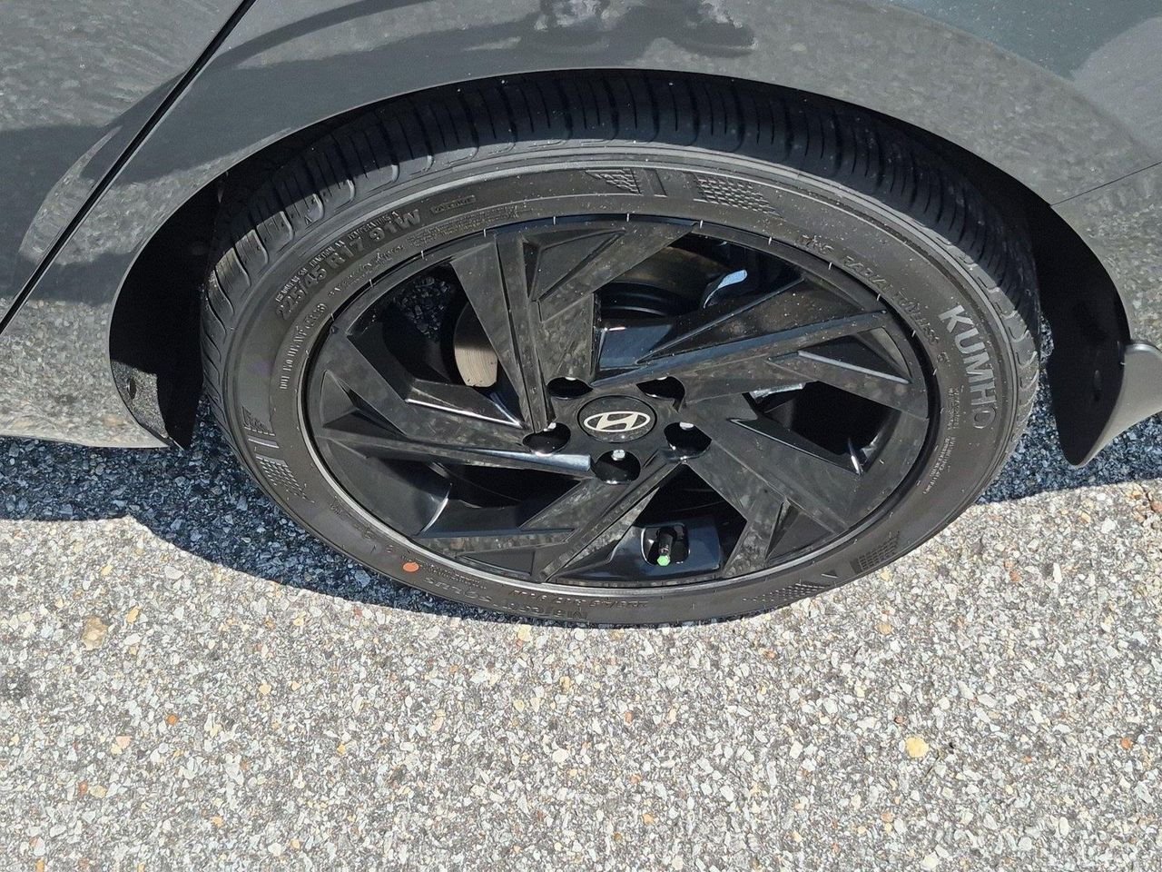 New 2026 Amazon Gray Hyundai SEL Sport Plus image 11