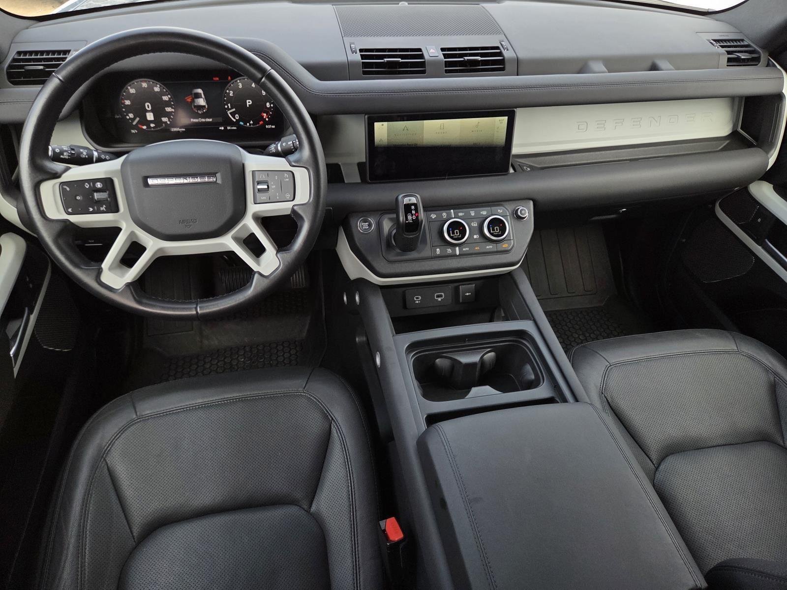 Used 2024 Tasman Blue Metallic Land Rover S image 36