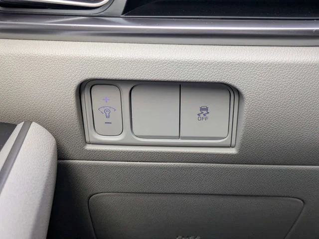 2025 Kia Sorento S - Photo 27