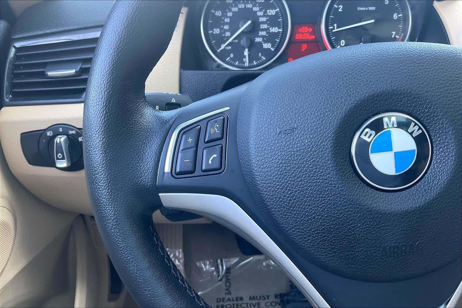 Used 2014 Black Sapphire Metallic BMW xDrive28i image 23