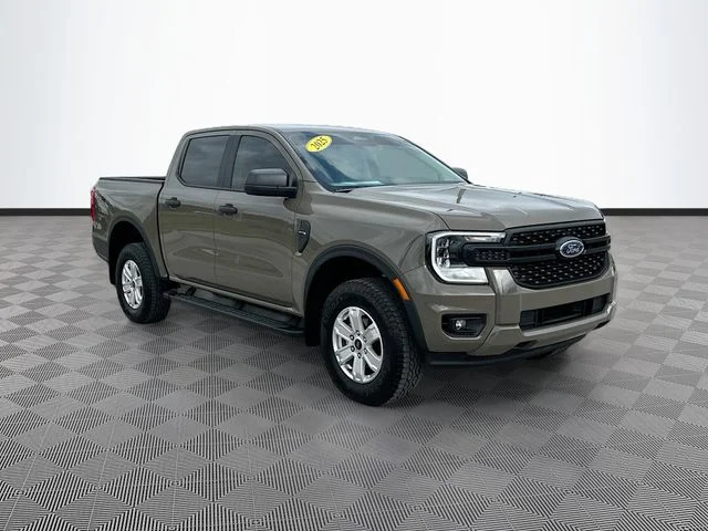 Used 2025 Gray Ford XL image 3