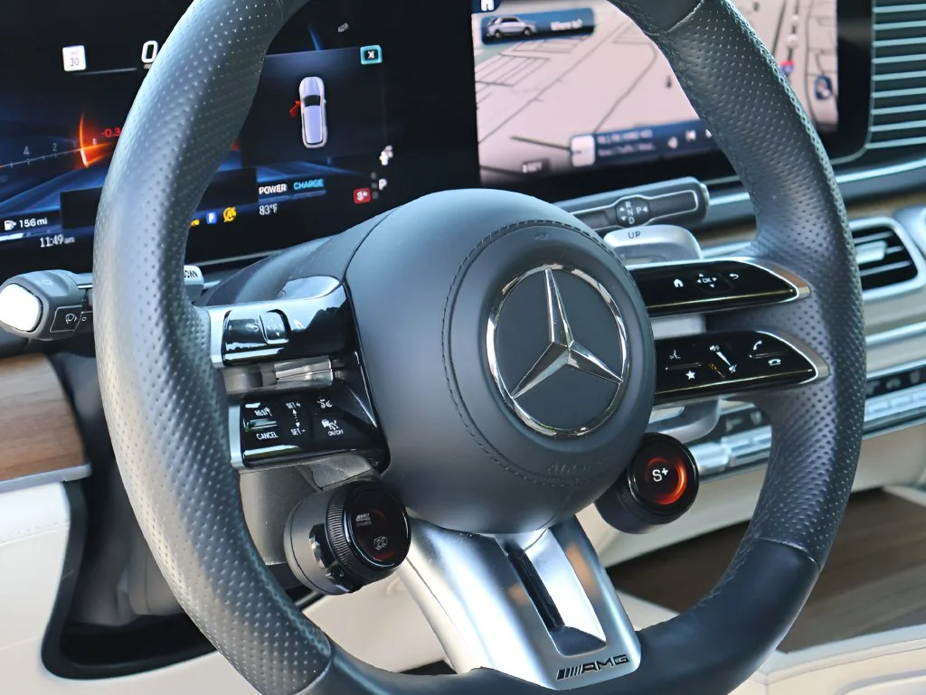 Used 2024 MANUFAKTUR Diamond White Metallic Mercedes-Benz GLE 53 AMG® image 21