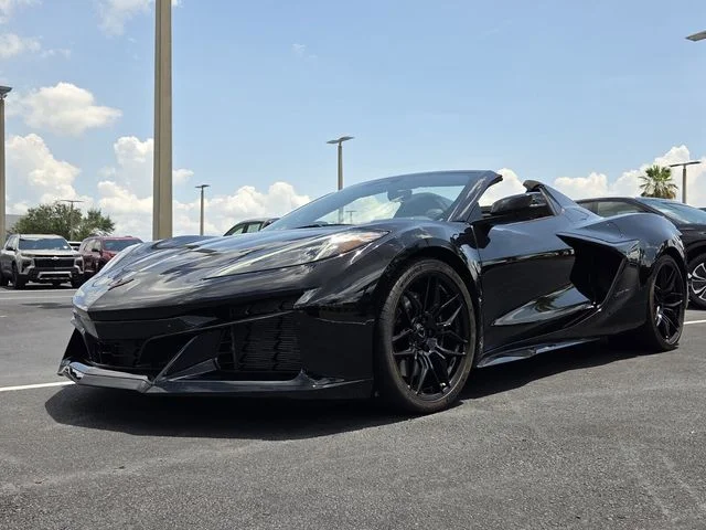 Used 2024 Black Chevrolet Z06 image 2