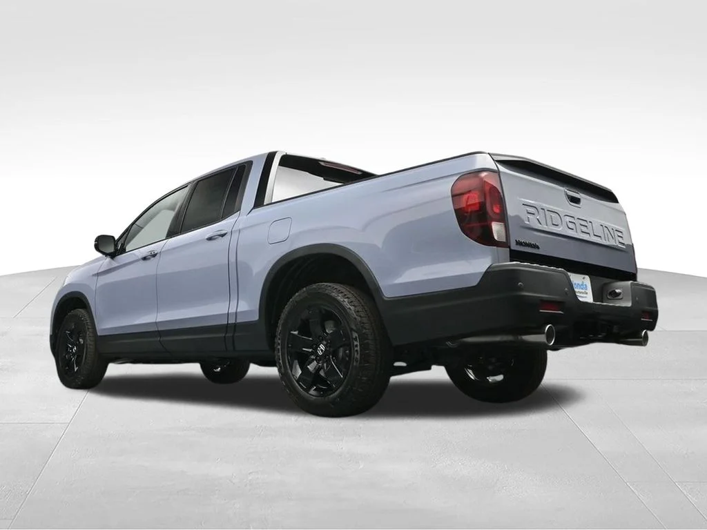 New 2026 Sonic Gray Pearl Honda Black Edition image 32
