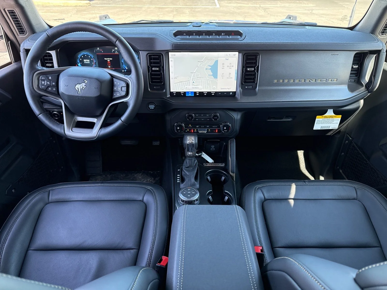 New 2025 Azure Gray Metallic Tri-Coat Ford Badlands® image 29