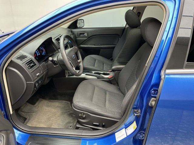Used 2012 Blue Flame Ford SE image 3