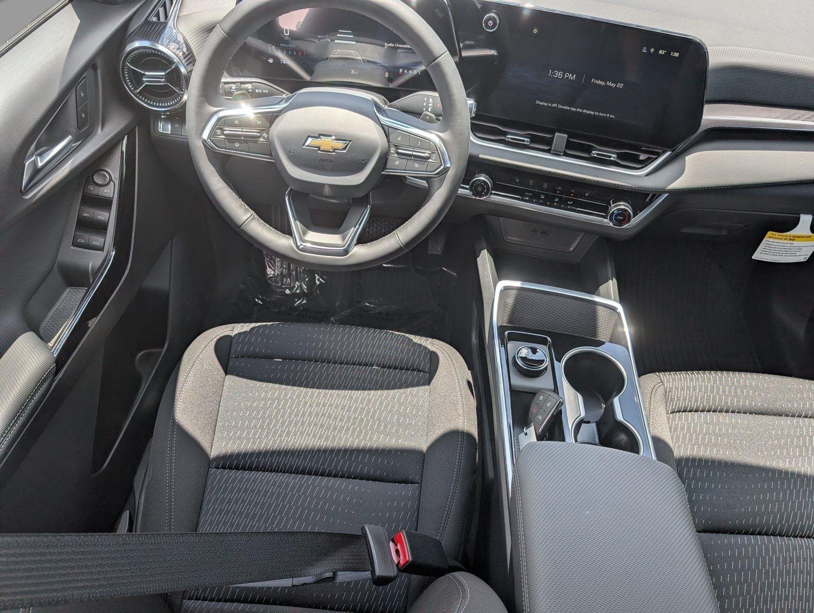 New 2026 Summit White Chevrolet LT image 31