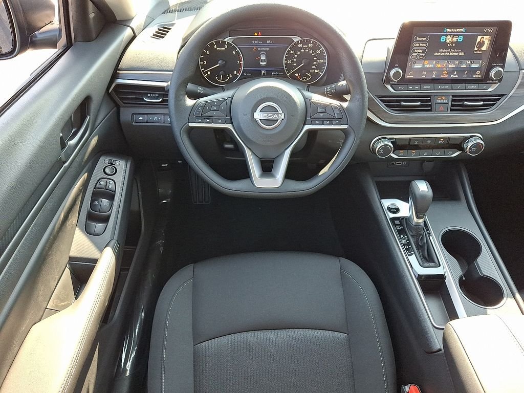 New 2026 Super Black Nissan SV image 7