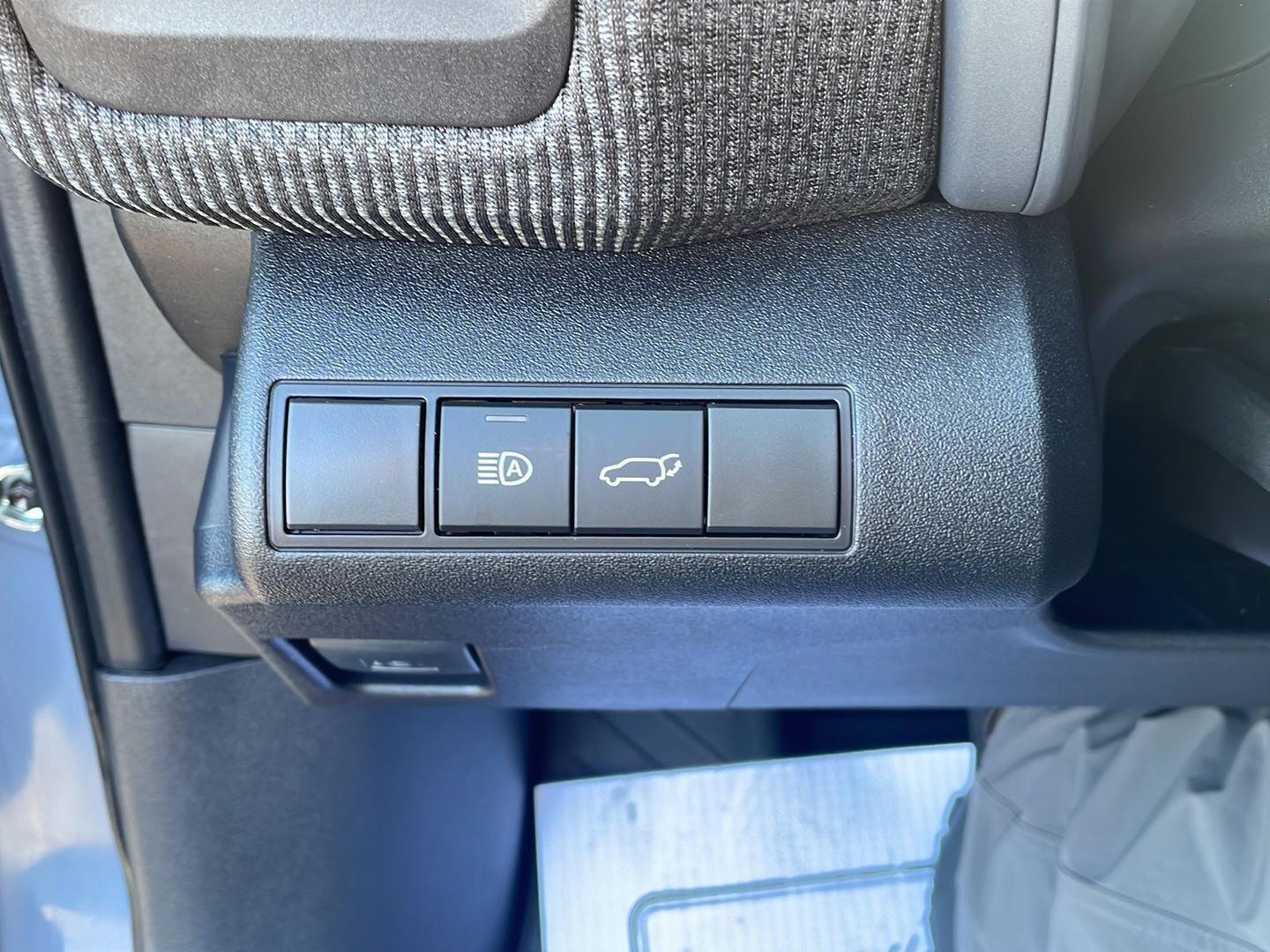 Used 2024 HARBOR MIST GRAY PEARL 2-TONE SUBARU TOURING image 14