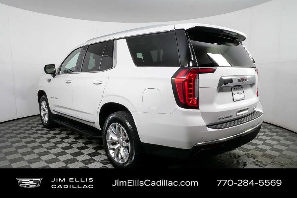 Used 2023 White Frost Tricoat GMC SLT image 28