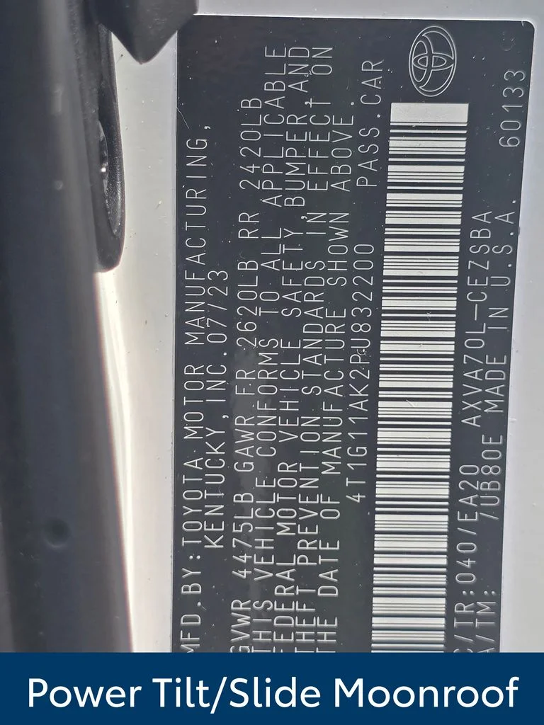 Used 2023 White Toyota SE image 10