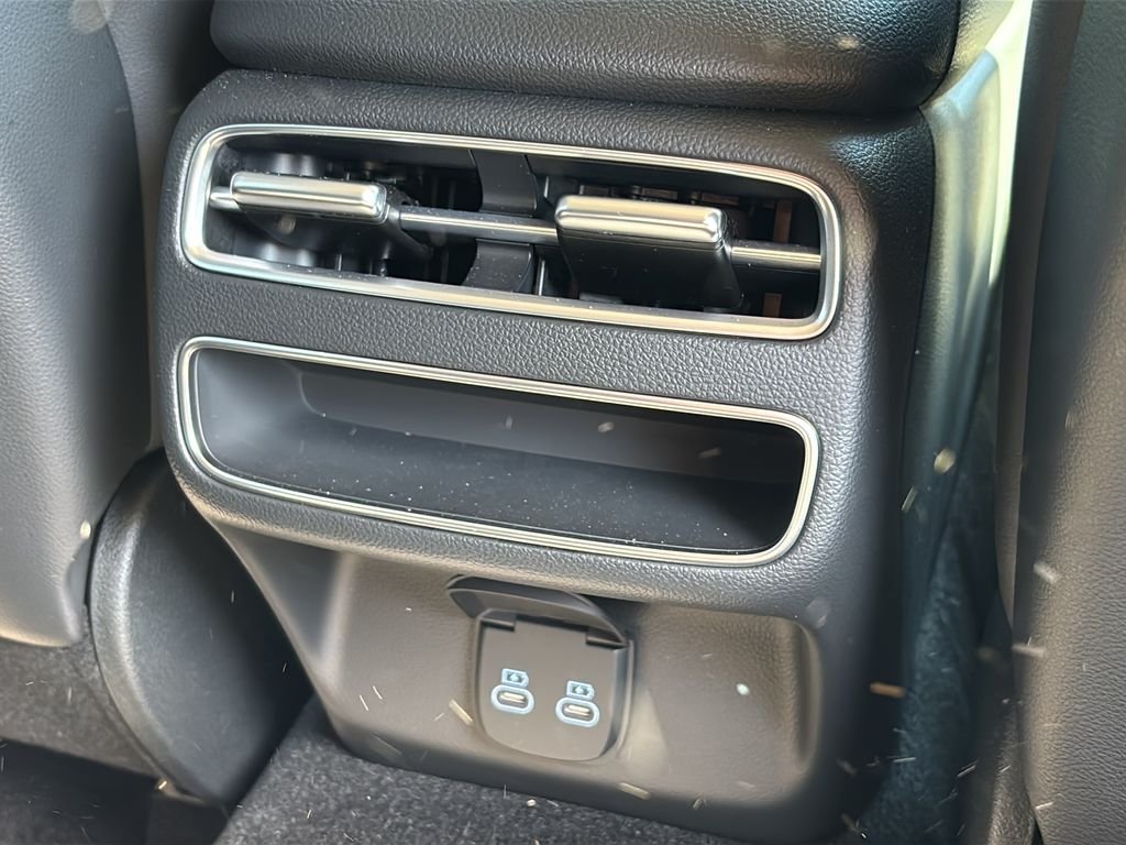 2026 GENESIS GV70 Standard - Photo 37