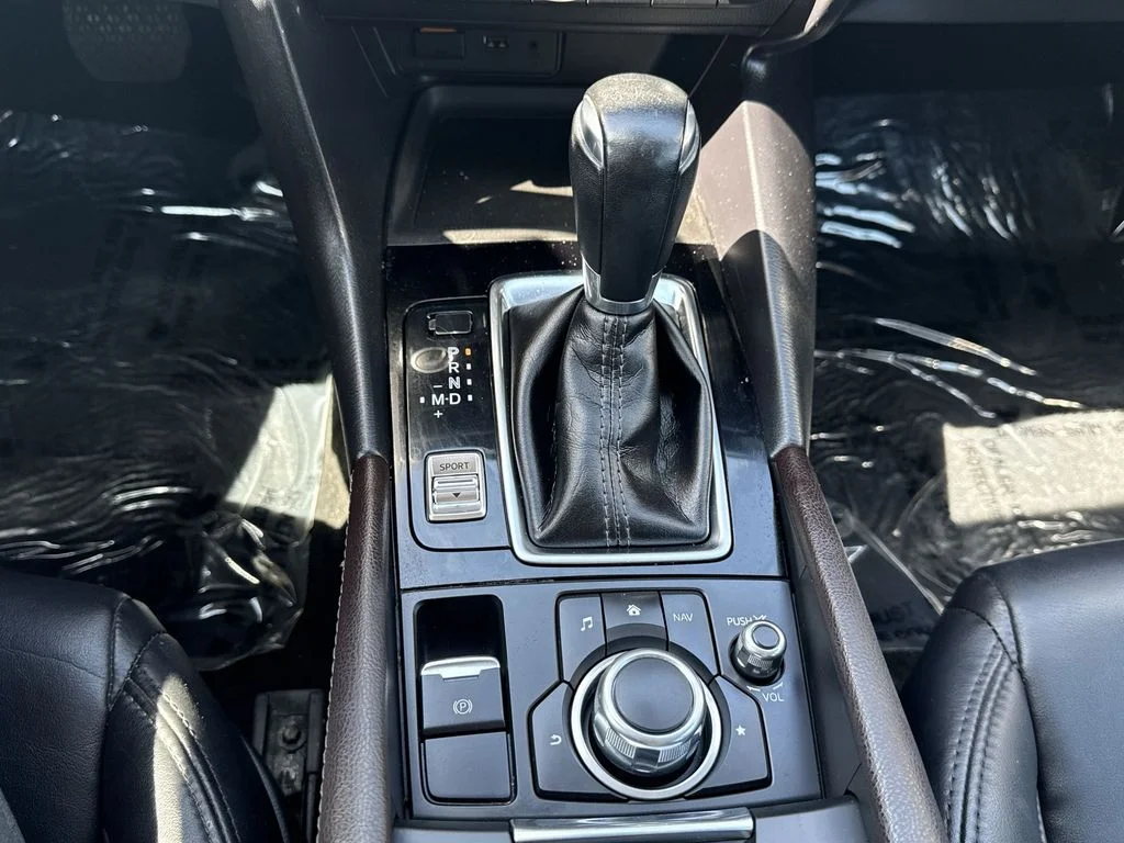 Used 2018 Red Mazda Touring image 20