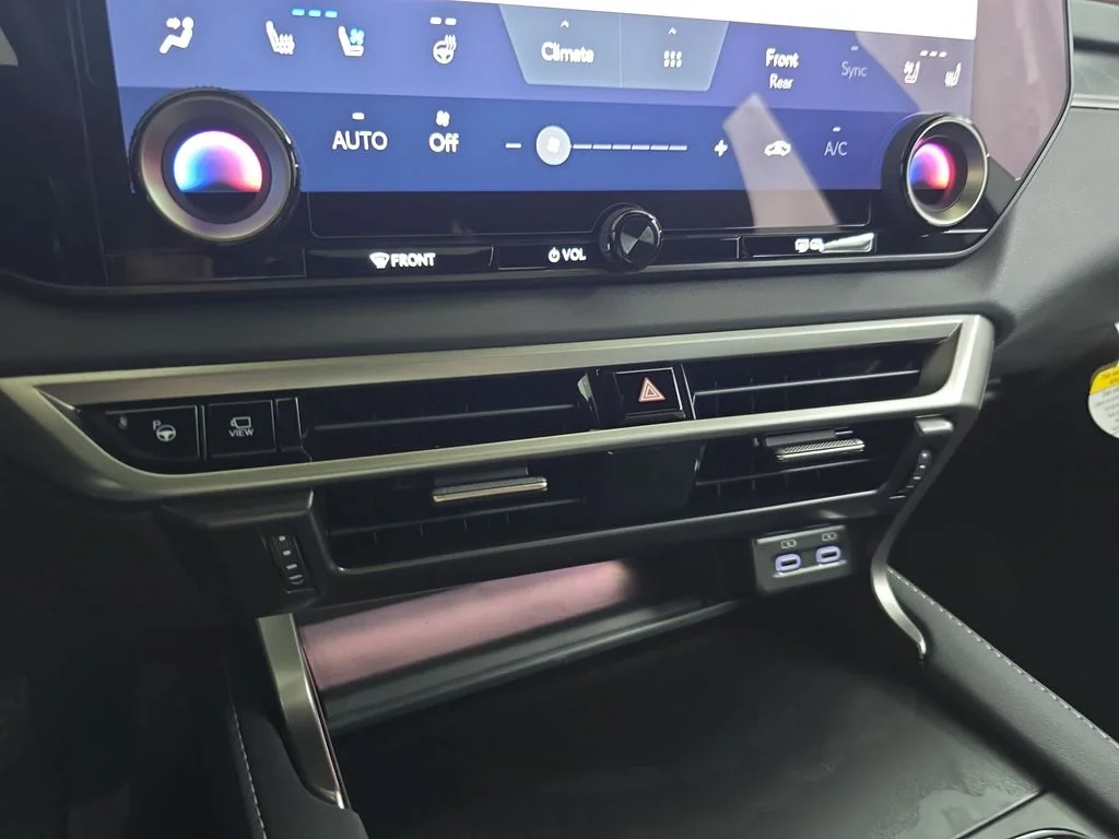New 2026 Iridium Lexus PREMIUM PLUS image 23