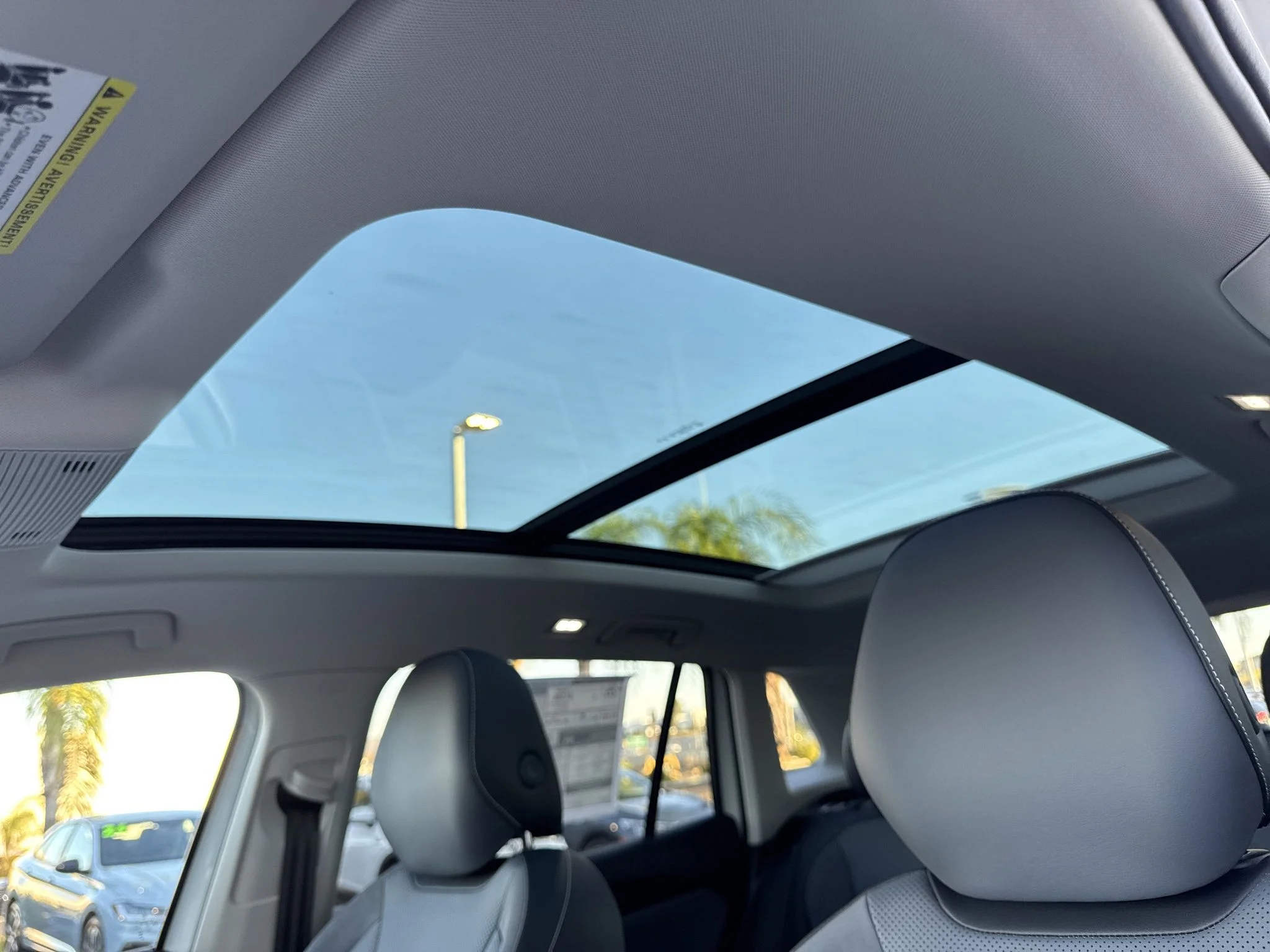 New 2026 Pure White Volkswagen SE image 30