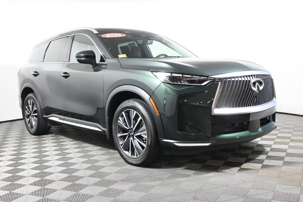 Certified Used 2026  INFINITI LUXE image 9
