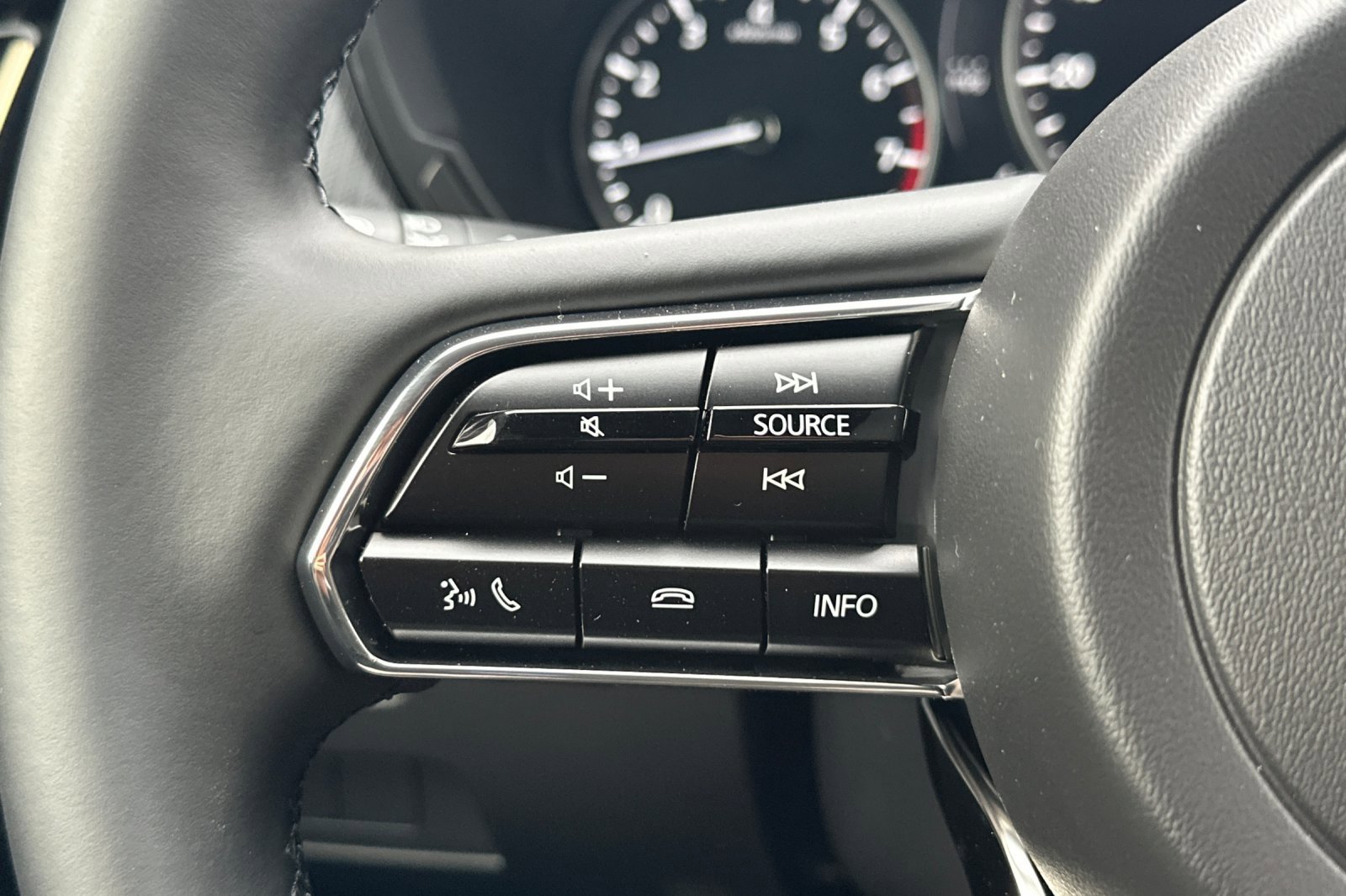 2026 Mazda CX-90 Select Package - Photo 28