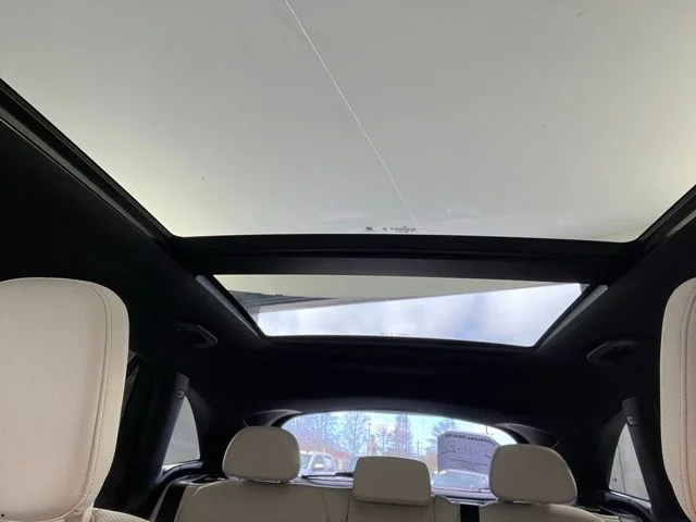 New 2026 Graphite Grey Metallic Mercedes-Benz GLC 300 image 30