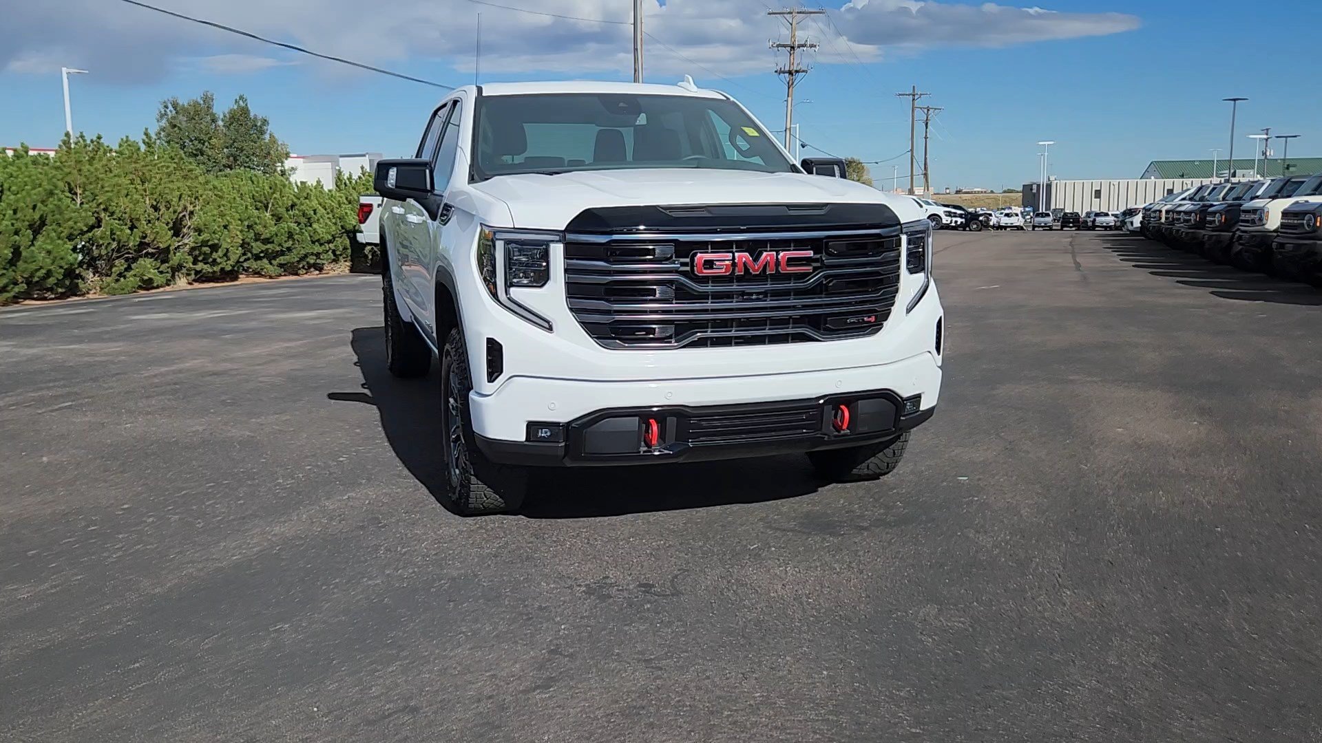 Certified Used 2025 Summit White GMC AT4 image 4