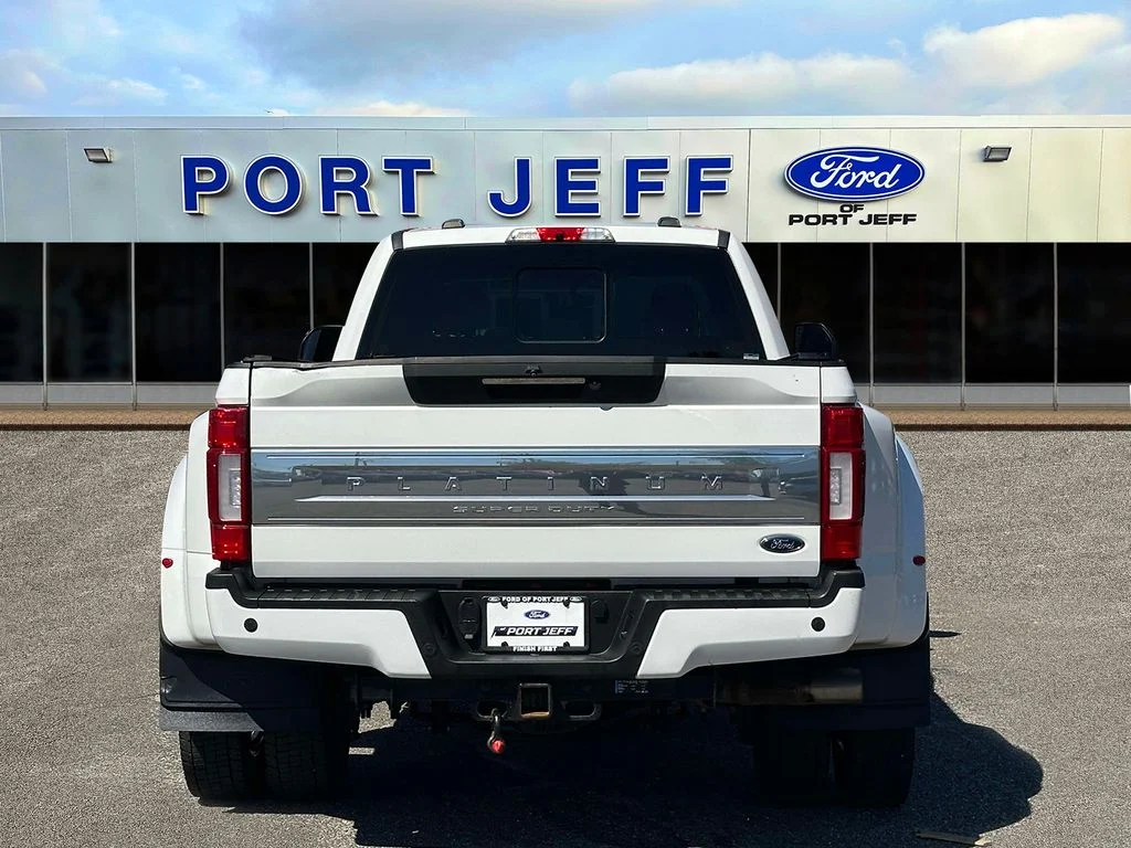 Used 2022 Star White Metallic Tri-Coat Ford Platinum image 7