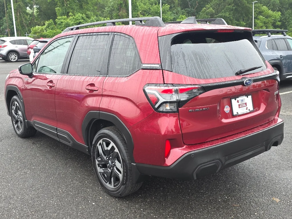 2025 Subaru Forester Limited - Photo 13