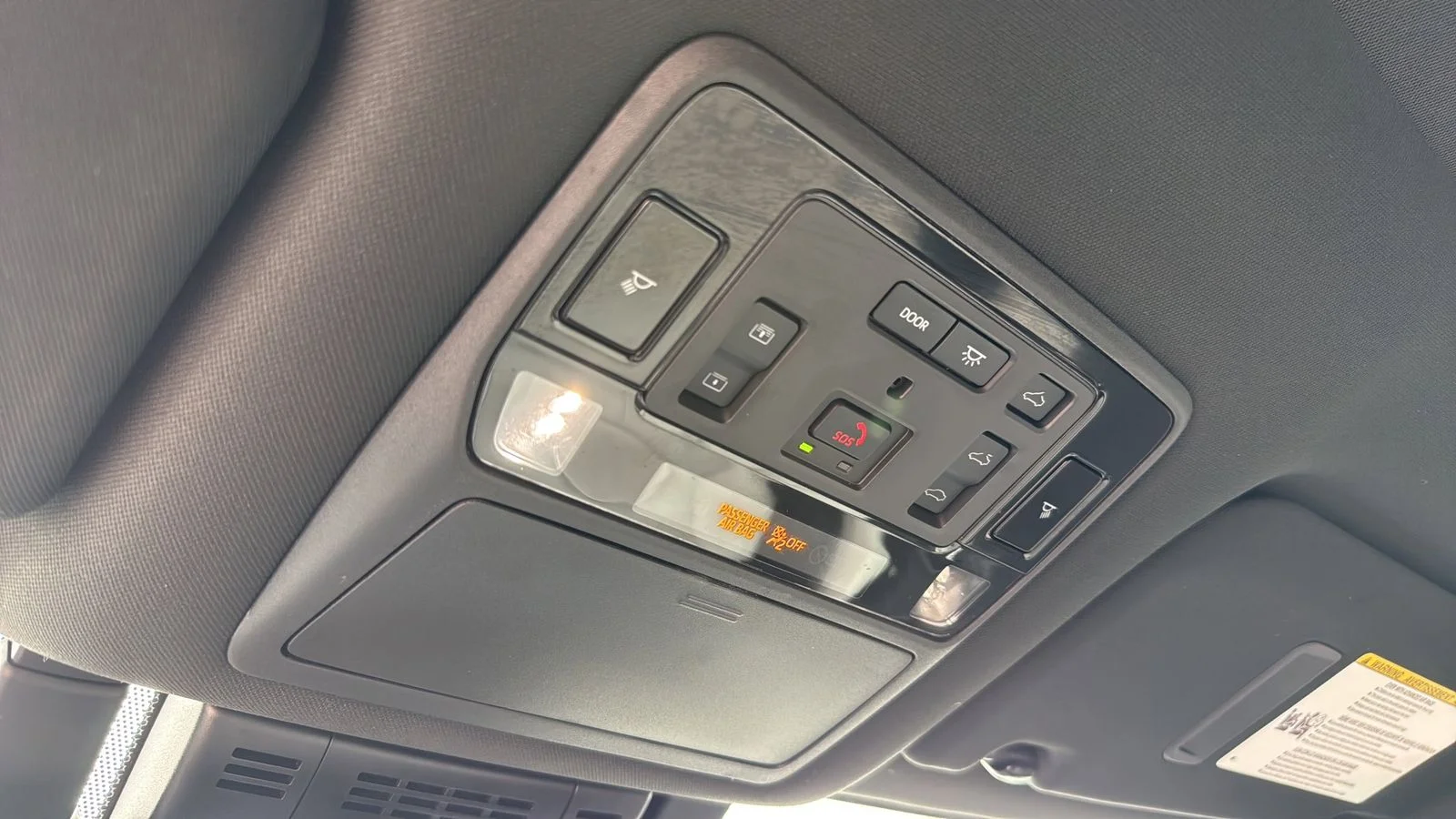 Used 2025 Blue Toyota MAX Platinum image 22