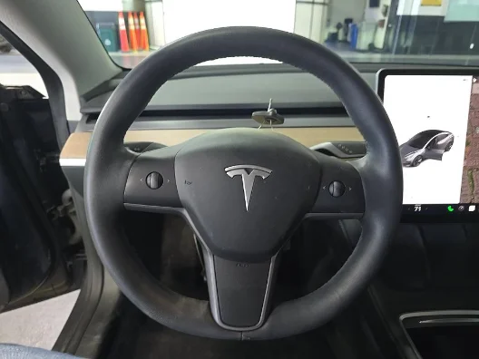 Used 2023 Midnight Silver Metallic Tesla Base image 13