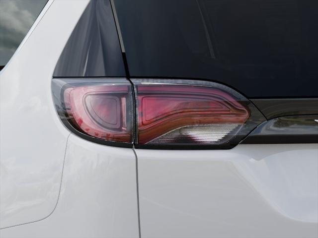 New 2027 Bright White Clear-Coat Exterior Paint Chrysler LX image 5