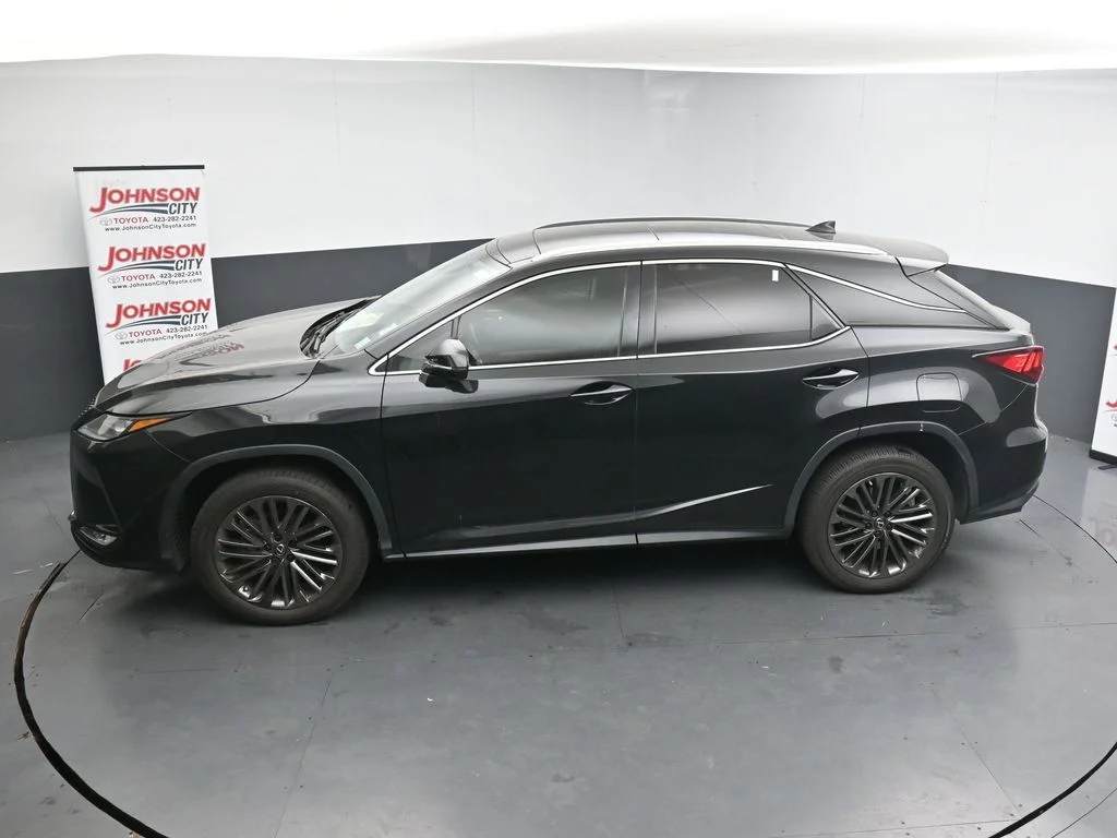 Used 2022 Black Lexus 350 image 29