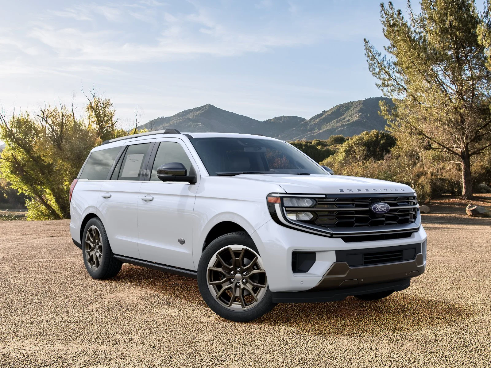 New 2027 Star White Metallic Tri-Coat Ford King Ranch® image 28