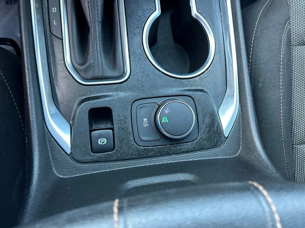 Used 2019 Gray Chevrolet LS image 40