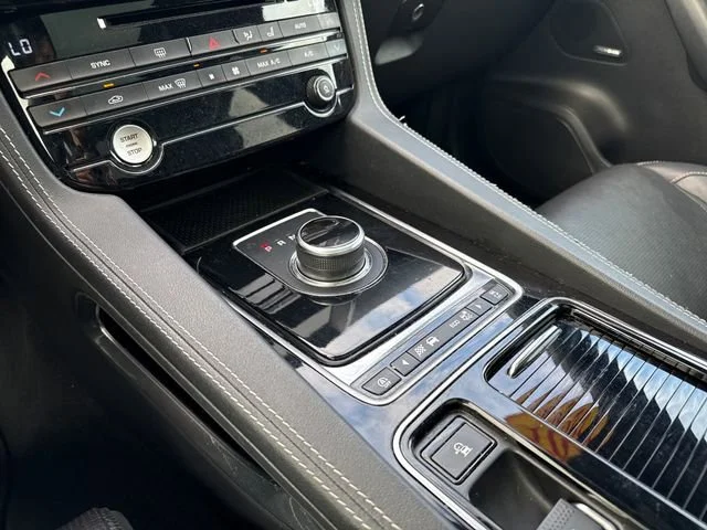 Used 2019 Fuji White Jaguar S image 28