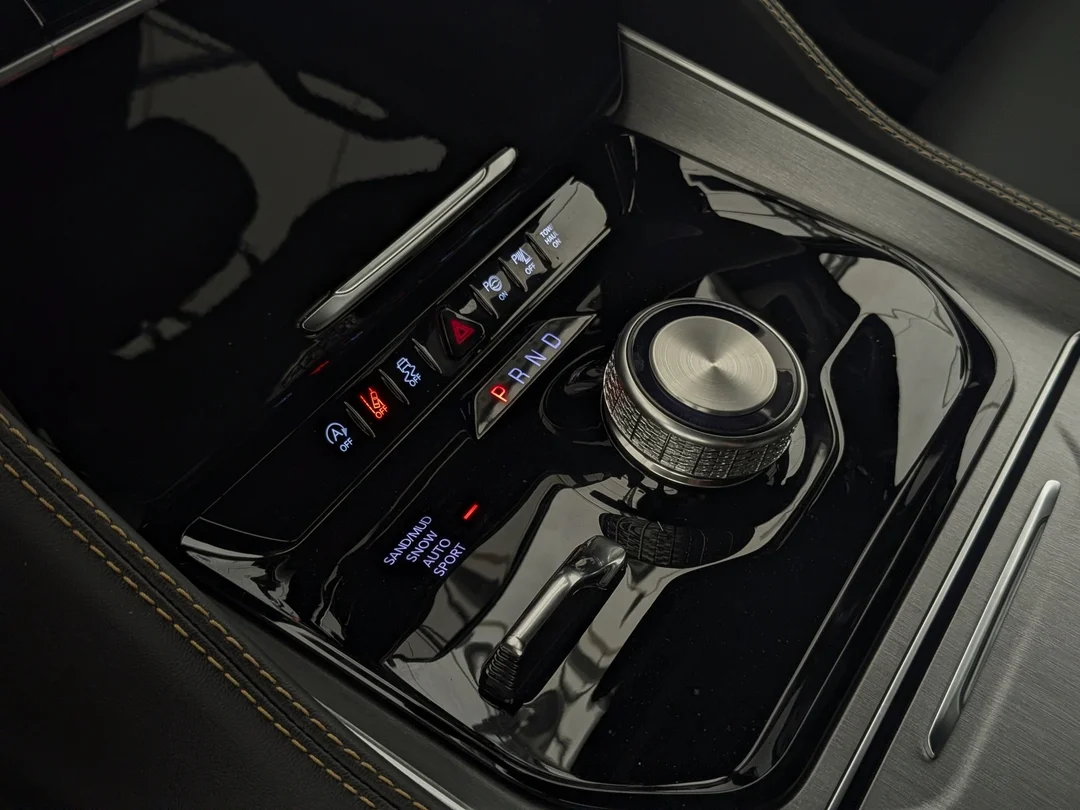 New 2026 Silver Jeep 85th Anniversary - - McIntosh Audio - Quilted Leather - Adaptive Cruise - Liftgate & More! image 20