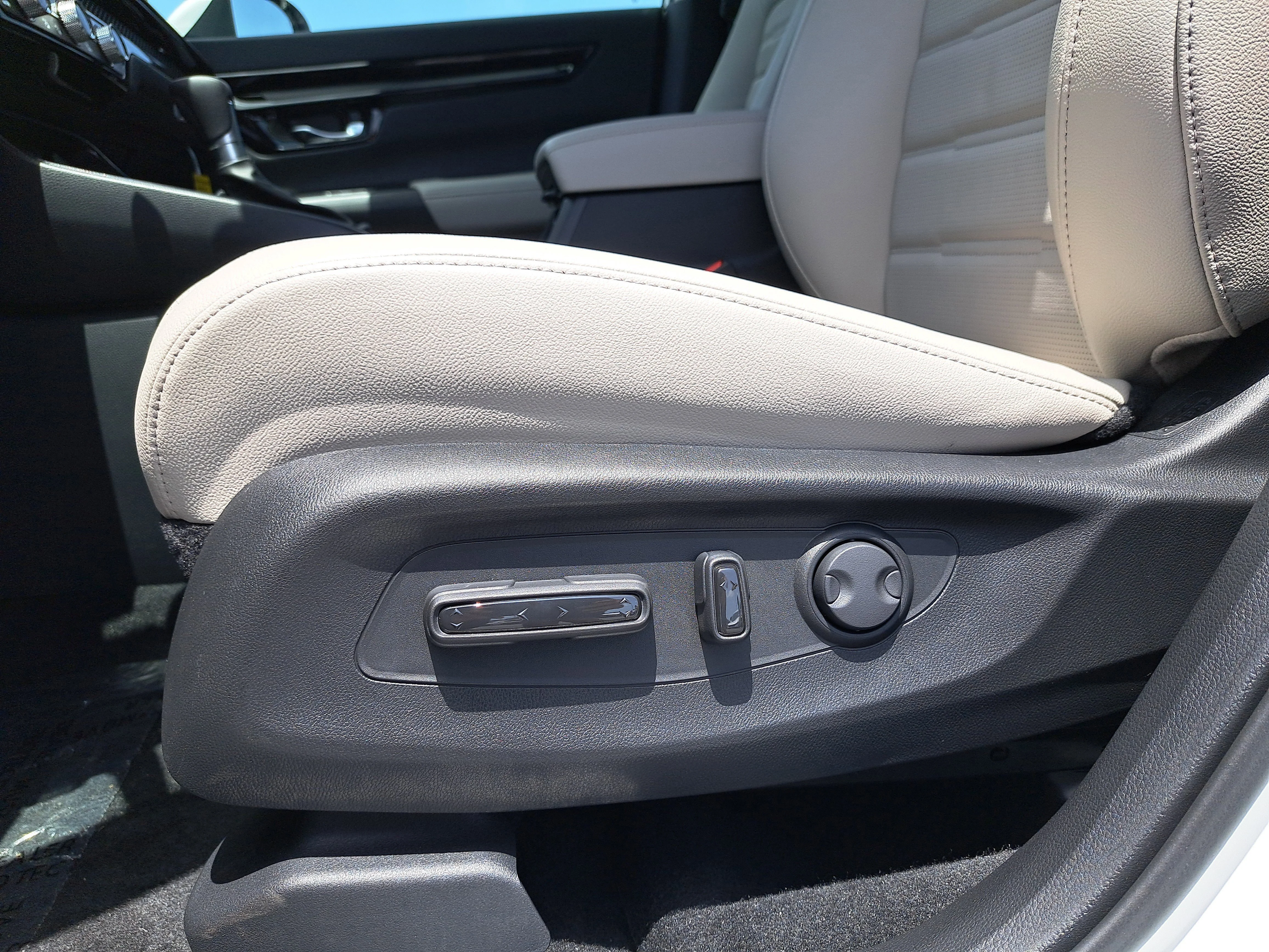 New 2026 Platinum White Pearl Honda EX-L image 26