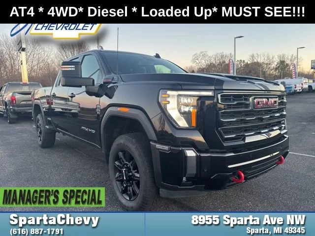 2024 GMC Sierra 4WD Crew Cab Standard Box AT4's photo