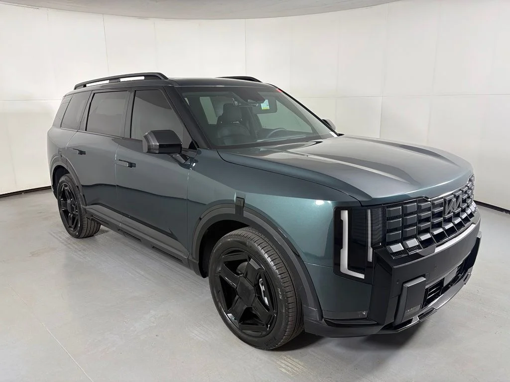 New 2027 Black Jade Green Kia X-Line EX image 2