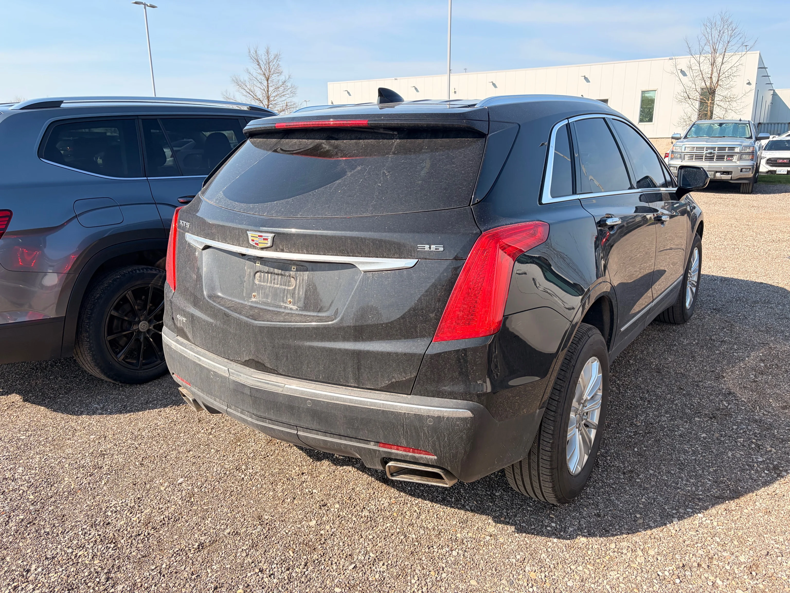 Used 2018  Cadillac  image 3
