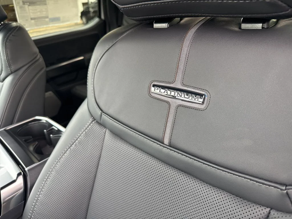 New 2026 Star White Metallic Tri-Coat Ford Platinum® image 36