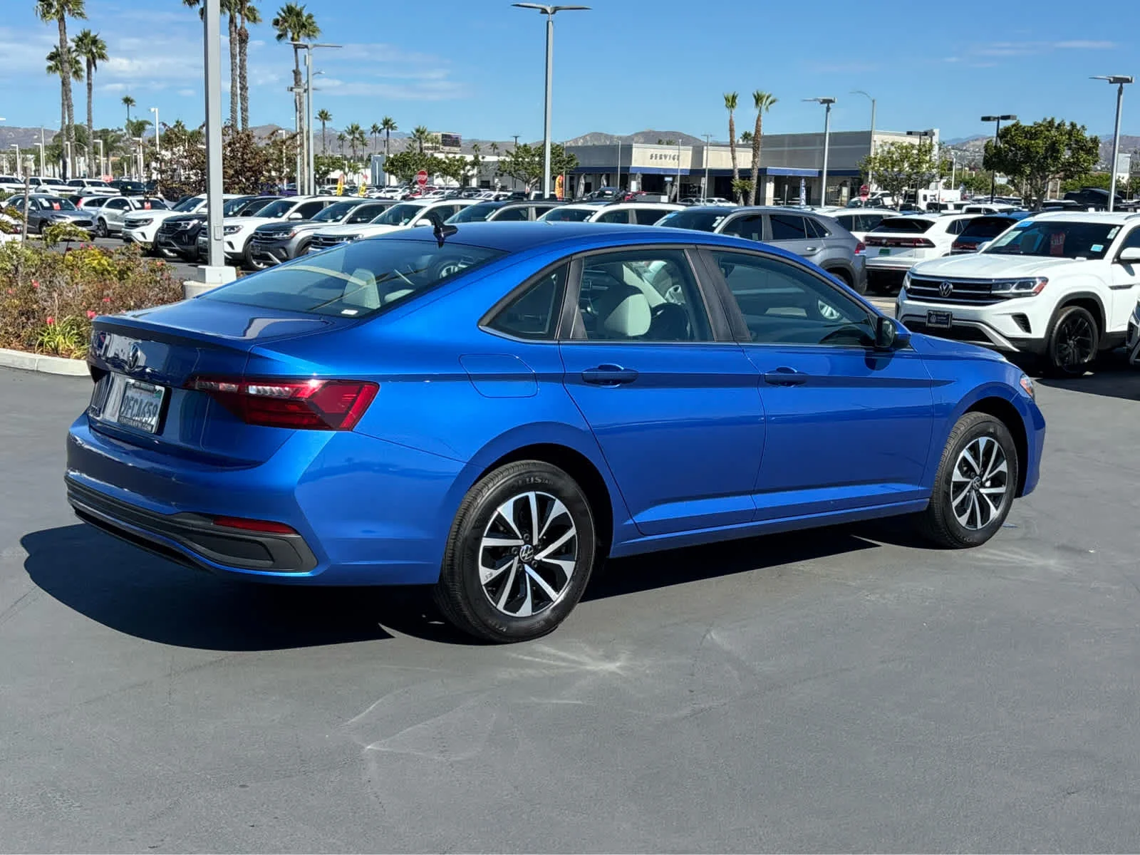 Certified Used 2023 Rising Blue Metallic Volkswagen S image 3