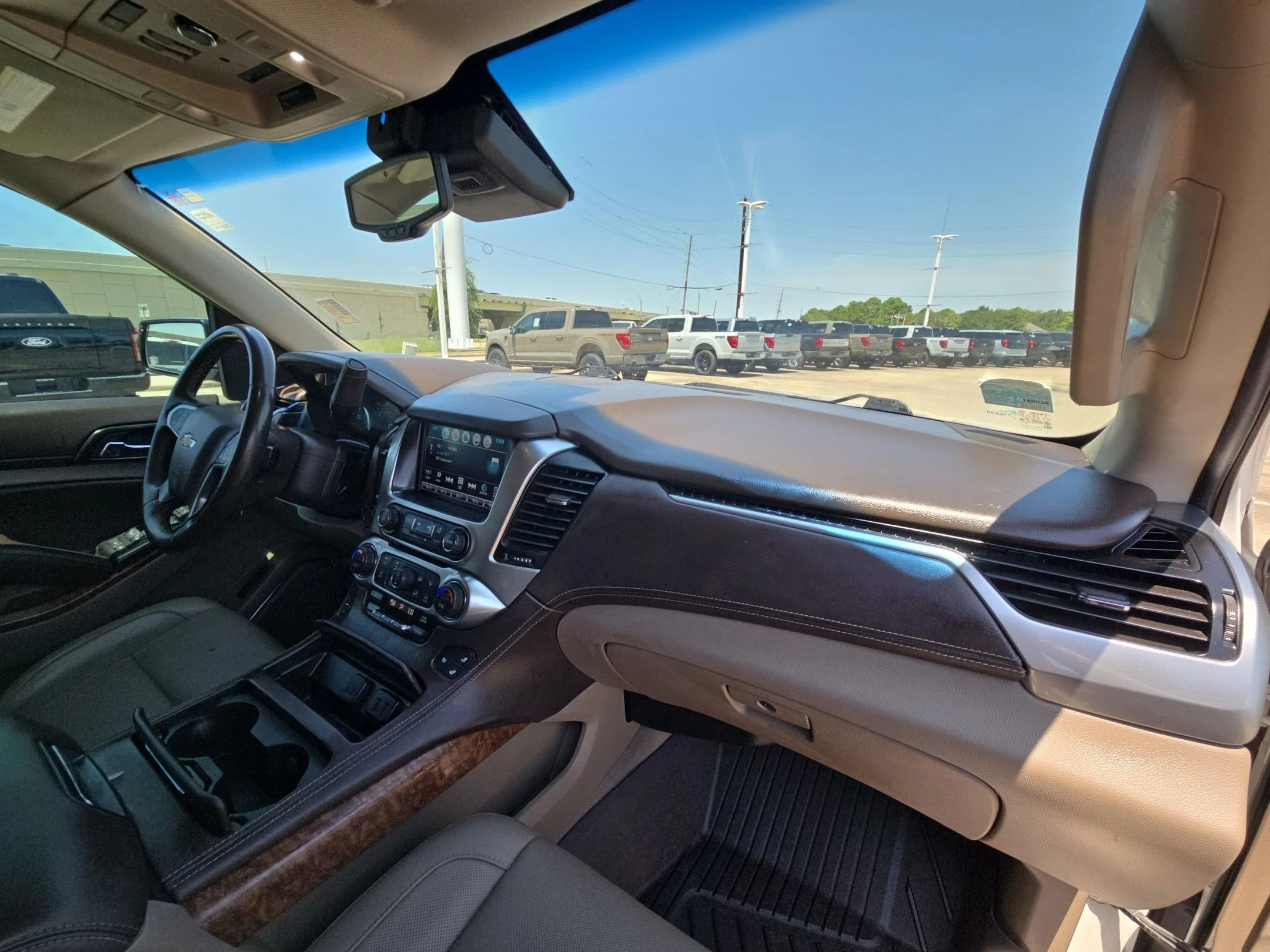 Certified Used 2019 Iridescent Pearl Tricoat Chevrolet Premier image 27