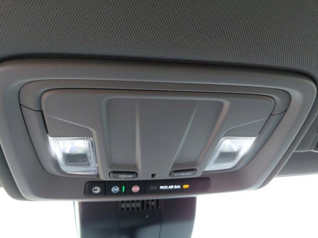 New 2026 Sterling Metallic GMC Elevation image 23