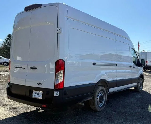 New 2026 Oxford White Ford Cargo Van image 5