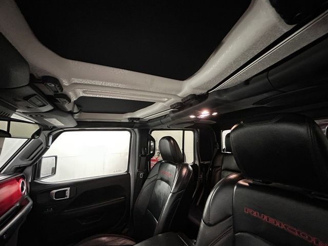 Used 2020 Silver Jeep Rubicon image 25