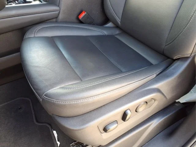 Used 2025 Black Chevrolet LT image 14