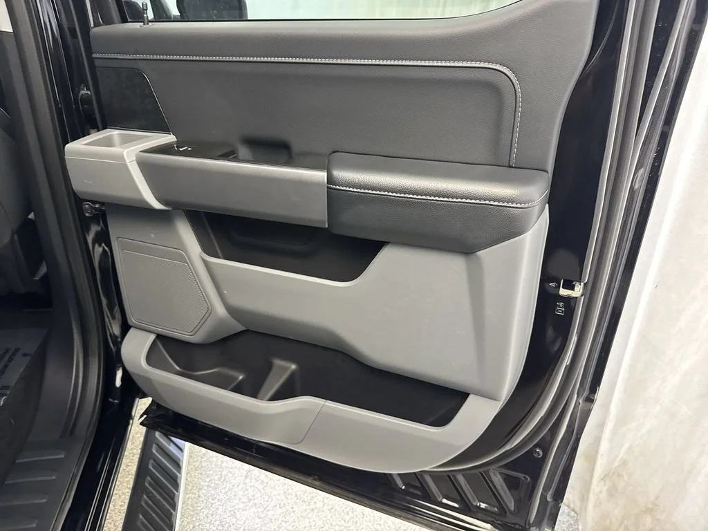 2023 Ford F-150 XLT - Photo 24